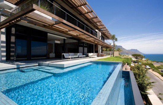 Best Swimming Pools In The World